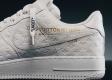 Tenisky Nike Air Force 1 s monogramom Louis Vuitton budú stáť viac ako 2 000 eur
