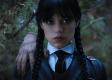 Novinky na Netflixe: Tim Burton natočil fantasy seriál Wednesday o dcére z rodiny Addamsovcov
