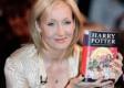 Kto je J. K. Rowlingová? Zmenila ti detstvo sériou Harry Potter, dnes píše pod mužským pseudonymom skvelé kriminálky