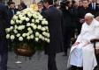 Papież modlił się do Niepokalanej na placu Hiszpańskim