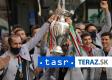 Taliani potešili detských pacientov trofejou z EURO 2020